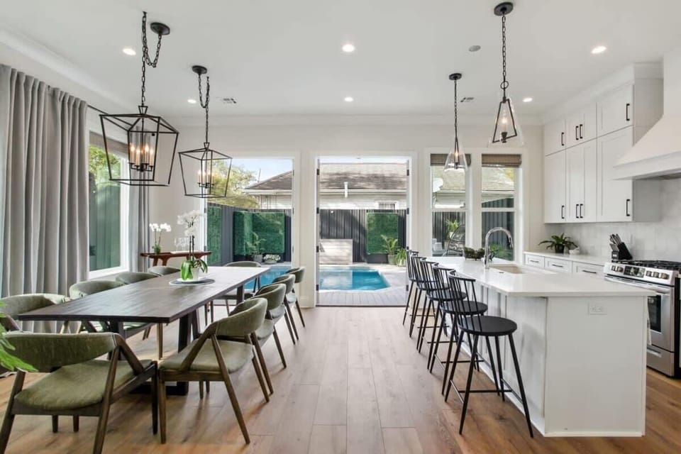 Dining Area | Group Dining Space | Main Level | Adjacent to Kitchen