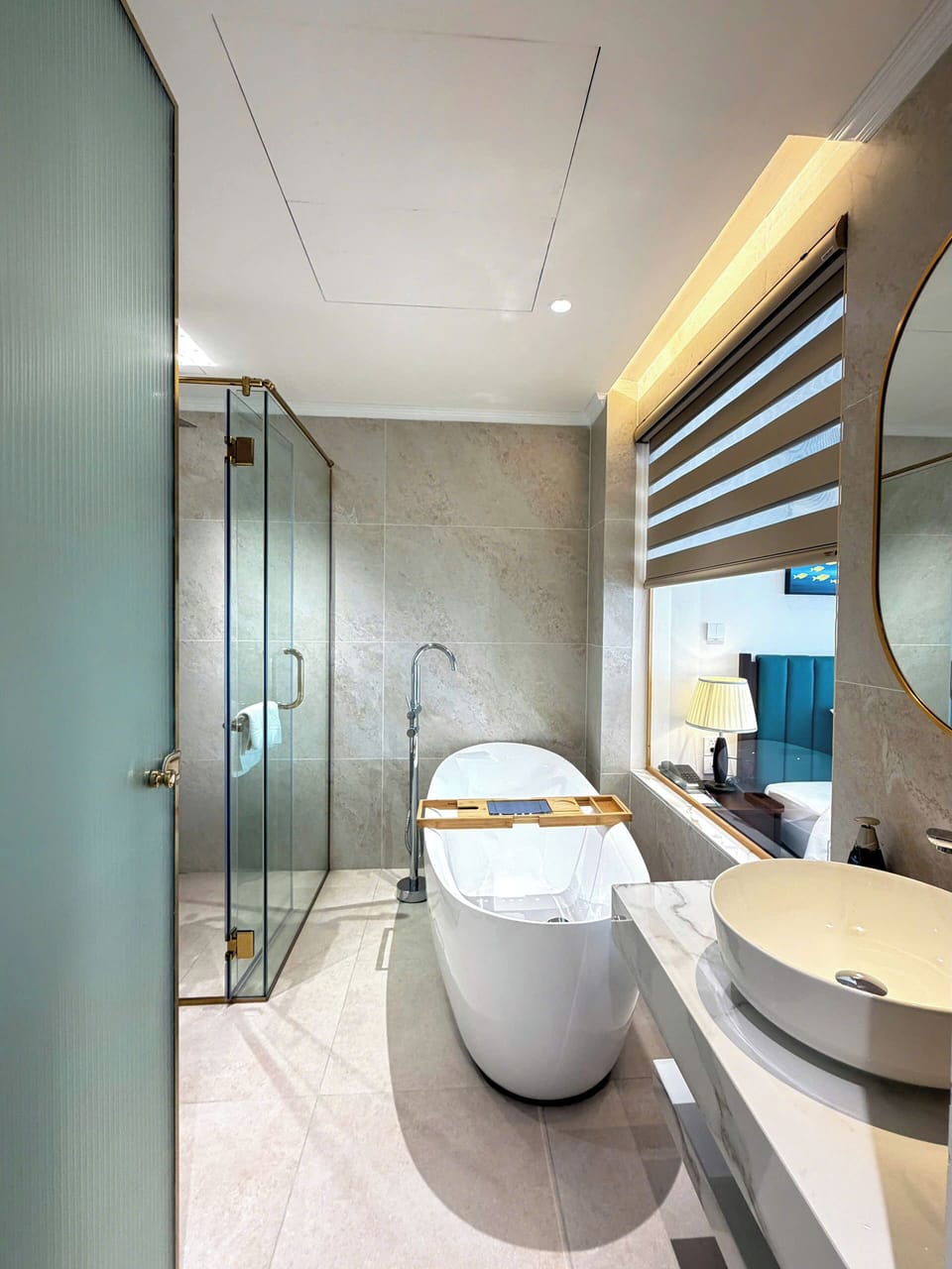 Senior Suite Balcony | Interior detail