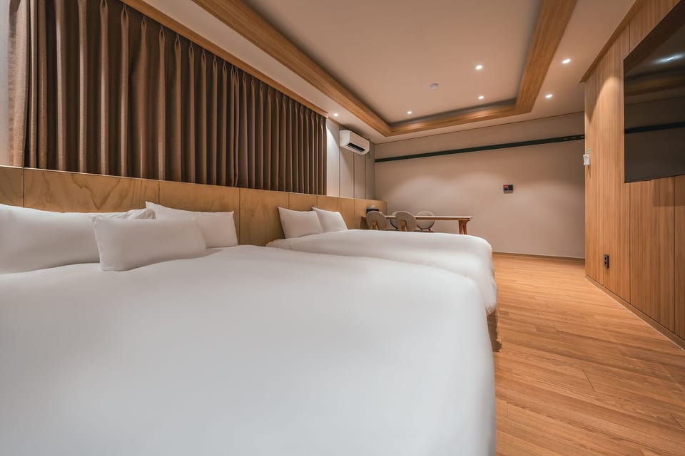 Suite Twin Room | WiFi (free)
