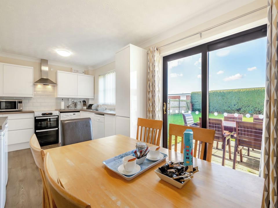 Kitchen/diner | Lavender Cottage, Sea Palling