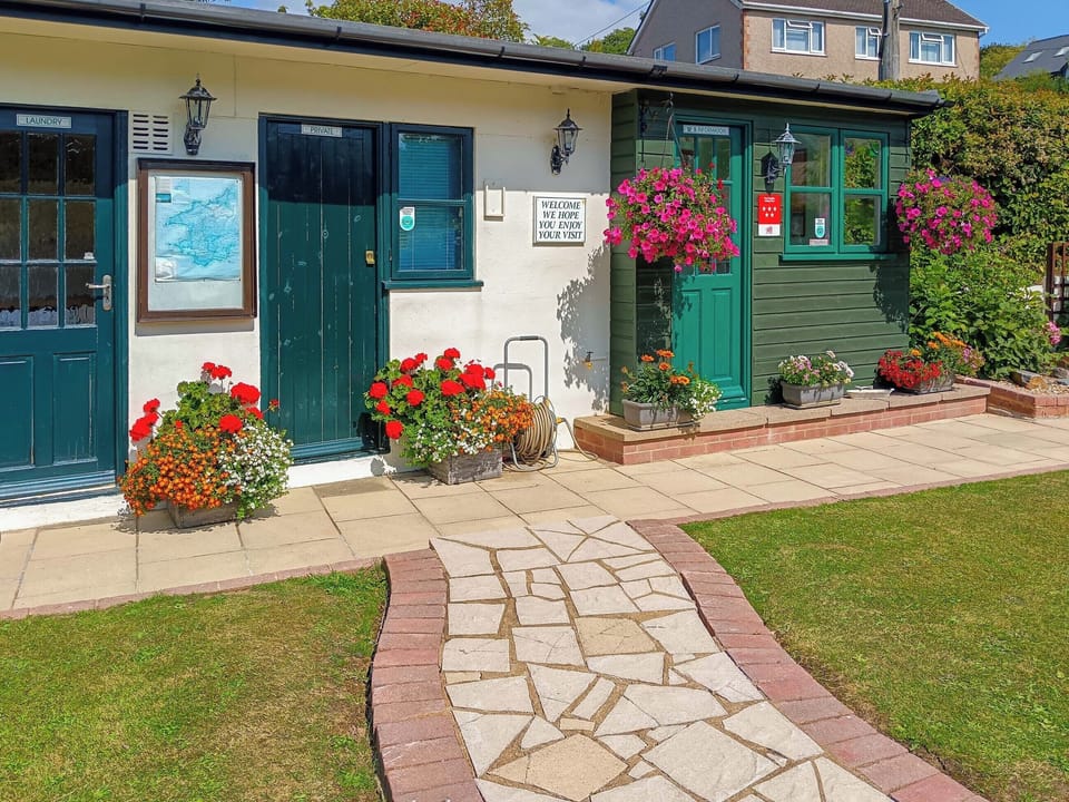 Exterior | Pheasant Walk, Wisemans Bridge