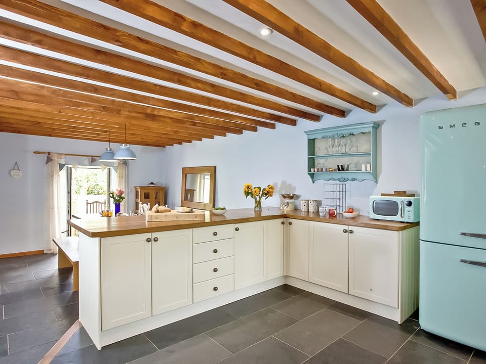 Kitchen | Bunny Cottage, Newquay