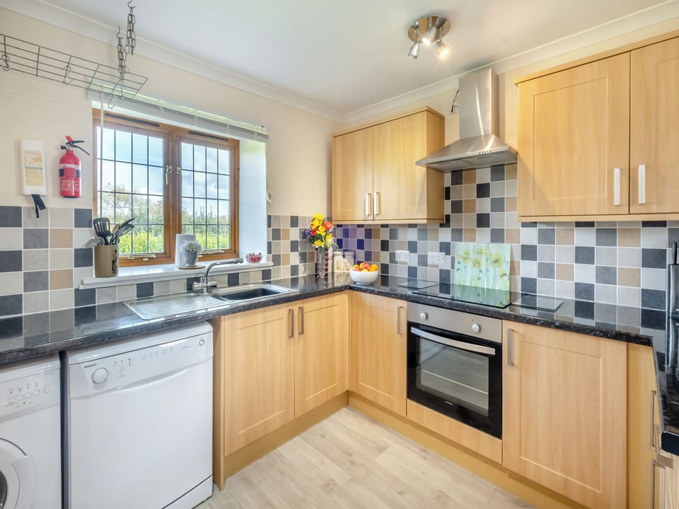 Kitchen | Hill Top Barn - Fair Isle Holiday Cottages, Near Newport