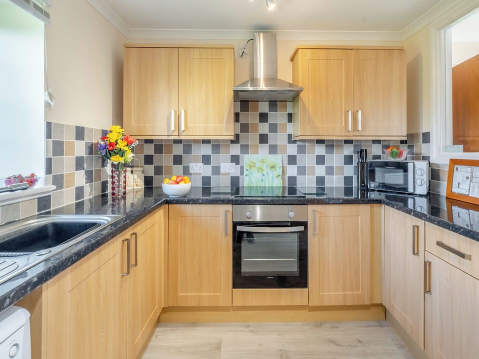 Kitchen | Hill Top Barn - Fair Isle Holiday Cottages, Near Newport