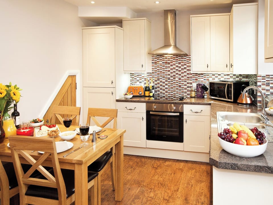 Well equipped contemporary kitchen | 22 Rose Terrace, Keswick