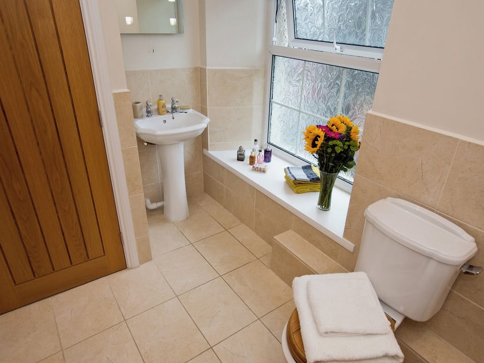 Bathroom | Above Cott, Windermere