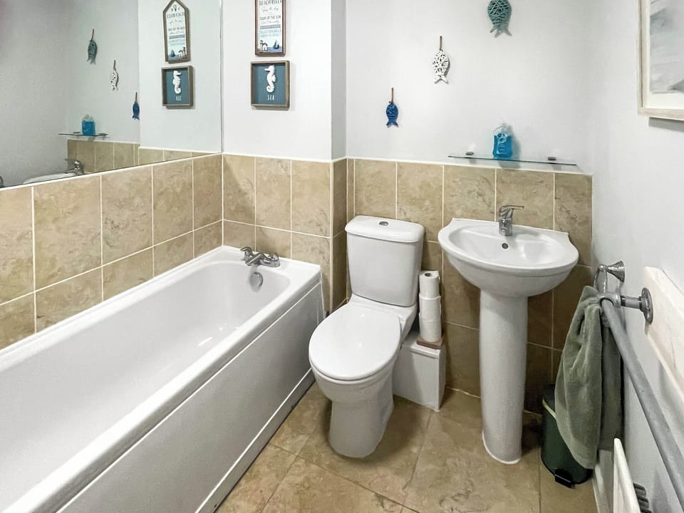 Bathroom | Hilly Brow, Beadnell