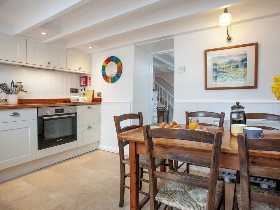 Kitchen/diner | 1 Castle Cottage - Tuckenhay Mill, Bow Creek, between Dartmouth and Totnes