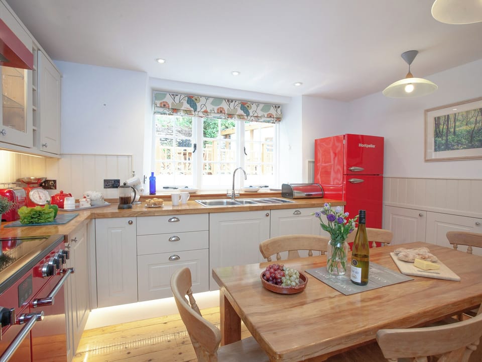 Kitchen/diner | 3 Salle Cottage - Tuckenhay Mill, Bow Creek, between Dartmouth and Totnes