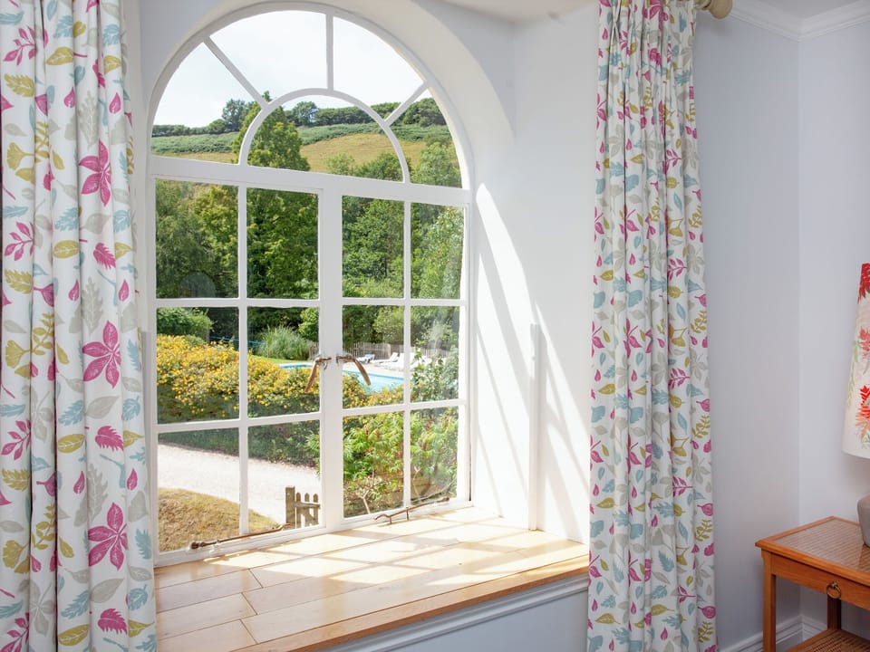 Double bedroom | Vat House - Tuckenhay Mill, Bow Creek, between Dartmouth and Totnes