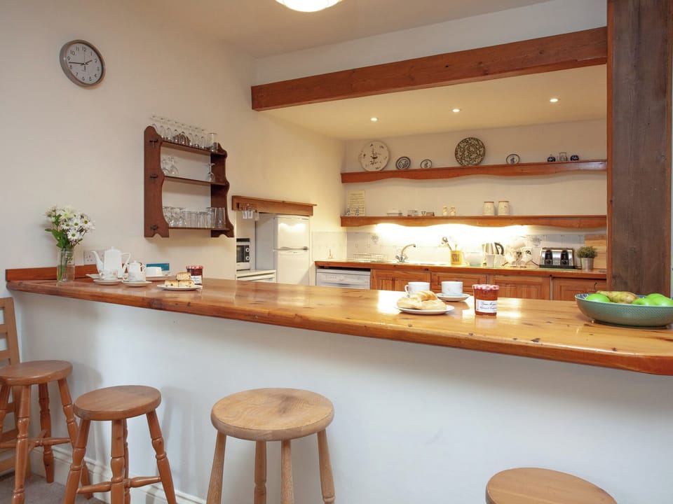 Kitchen | Turbine Cottage - Tuckenhay Mill, Bow Creek, between Dartmouth and Totnes