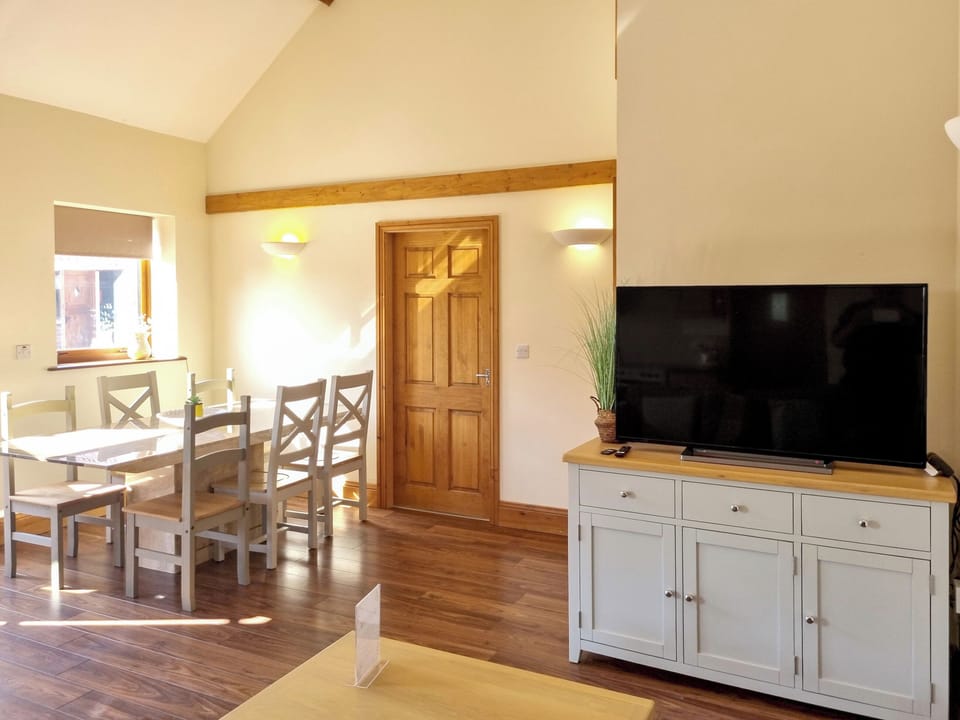 Living area | Westfield Courtyard - Westfield Country Park, Fitling, near Burton Pidsea