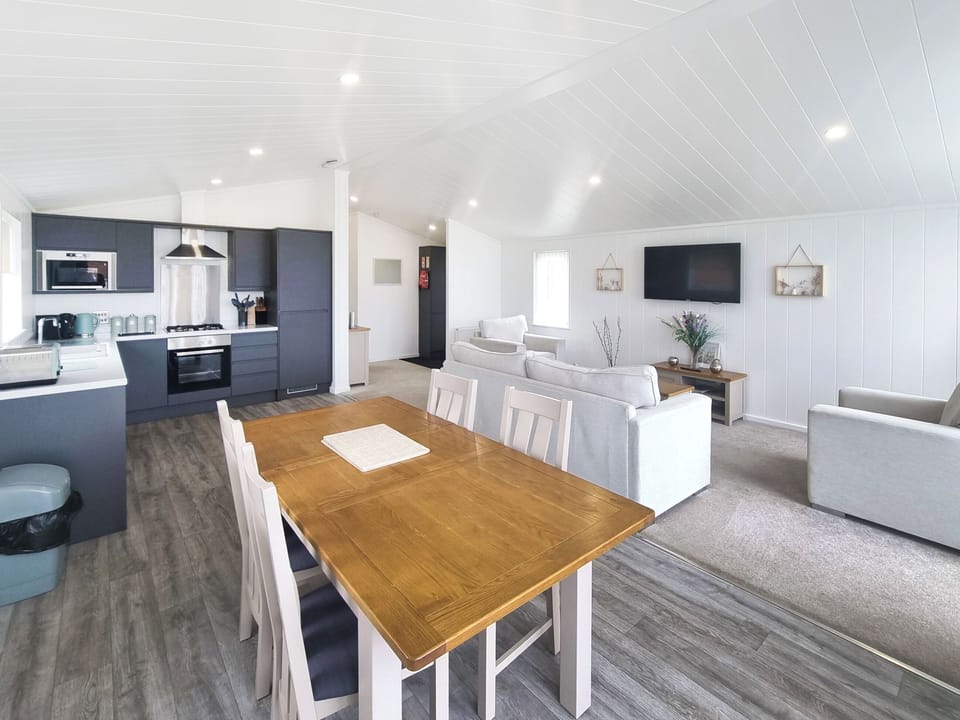 Open plan living space | Cherry Blossom 48 - Westfield Country Park, Fitling, near Burton Pidsea