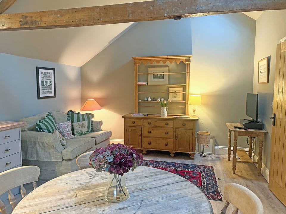 Open plan living space | Kirklington Retreats- Coach House Cottage - Kirklington Retreats, Kirklington, near Bedale