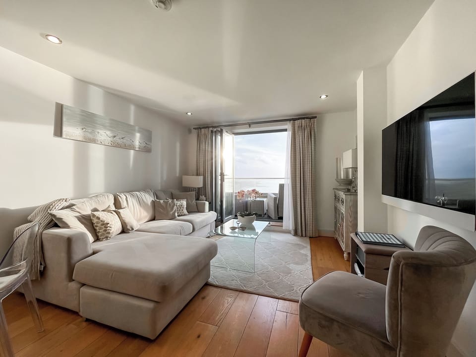 Living area | 16 Ocean Point, Braunton & Saunton