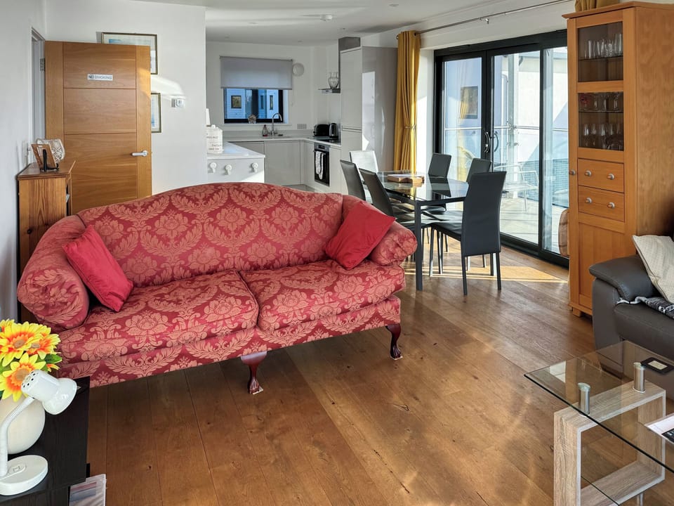 Open plan living space | Admiralty Lodge, Shotley Gate