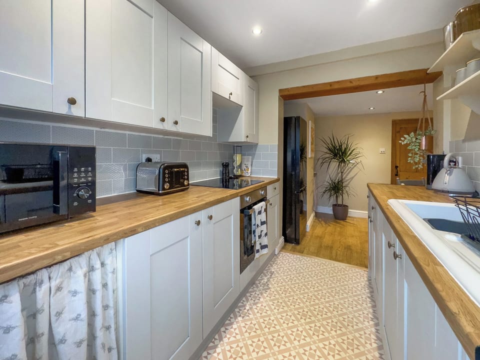 Kitchen | Blossom Cottage, Horsham Saint Faith