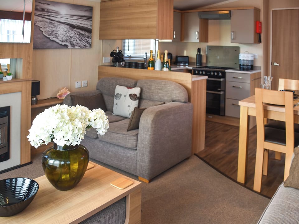 Open plan living space | Benji, Fritton