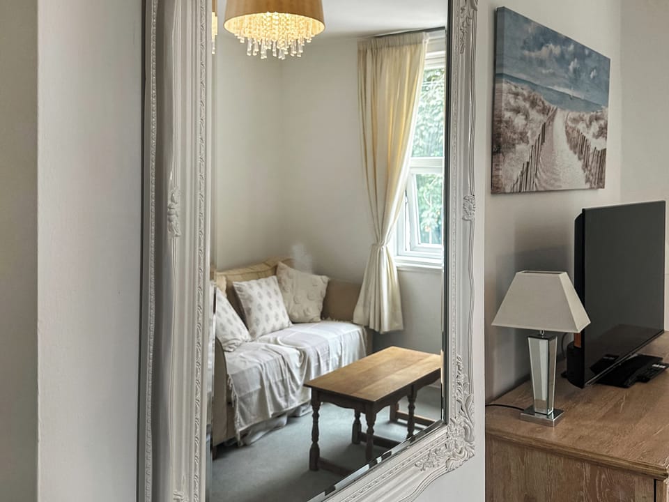 Living area | Driftwood - Seashore Apartments, Paignton