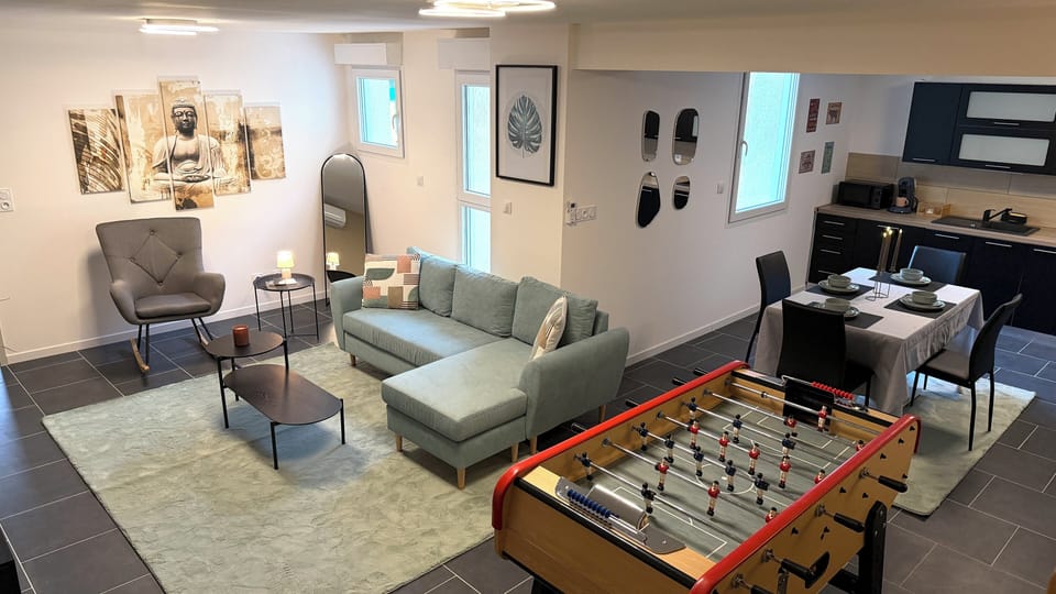 Game room
