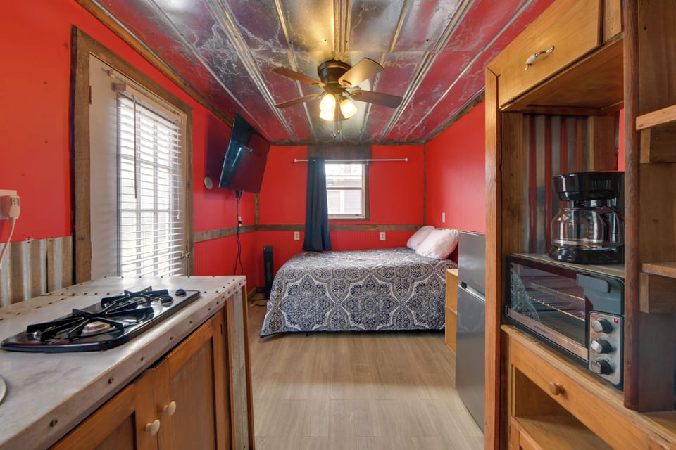 Apartment (0 Bedroom) | Interior