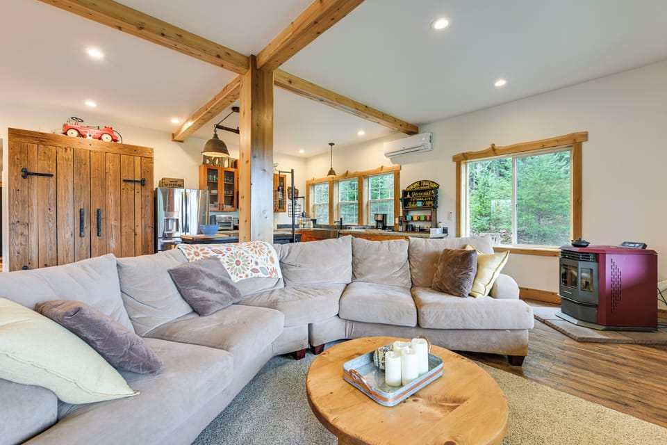 House (3 Bedrooms) | Interior