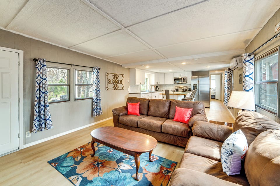 House (2 Bedrooms) | Front of property