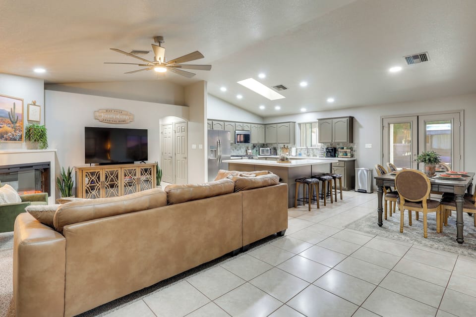 House (3 Bedrooms) | Interior