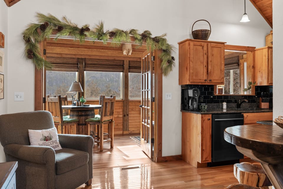 Cabin, 2 Bedrooms | Interior