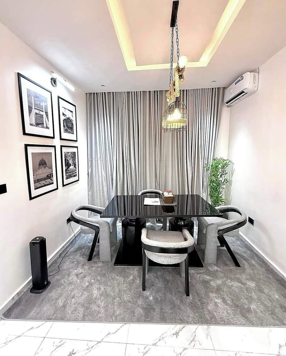Comfort Apartment, Balcony, City View | Dining