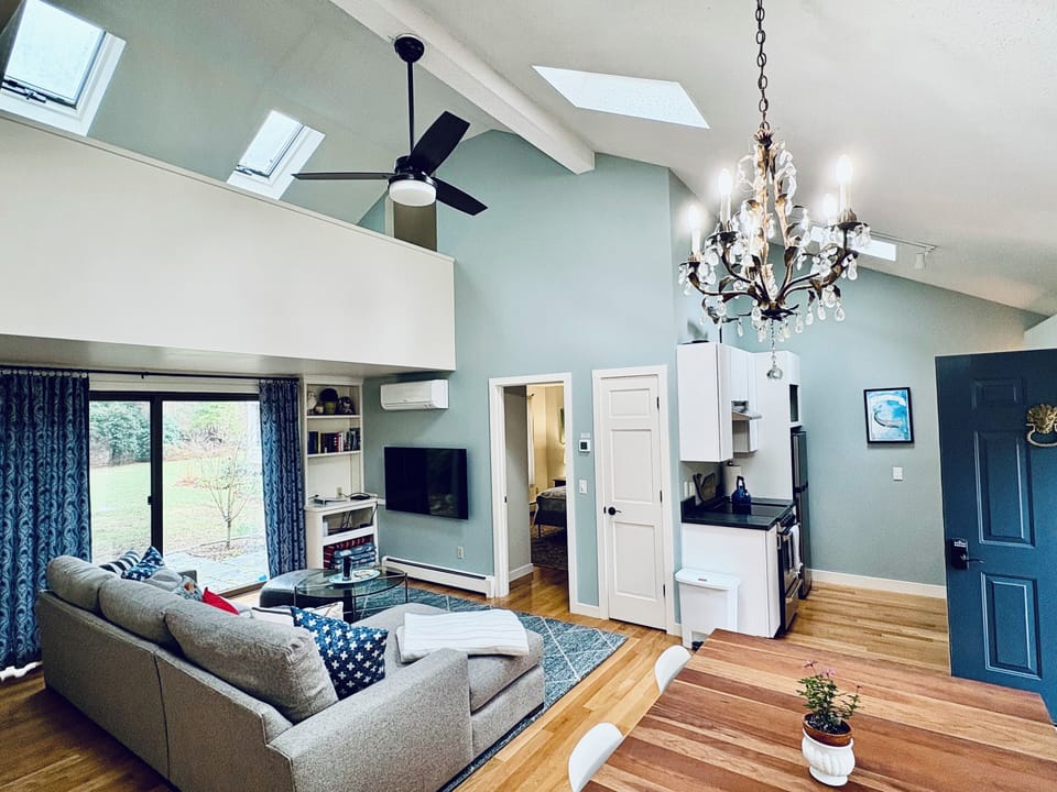 Vaulted ceilings and rooms filled with sunlight.