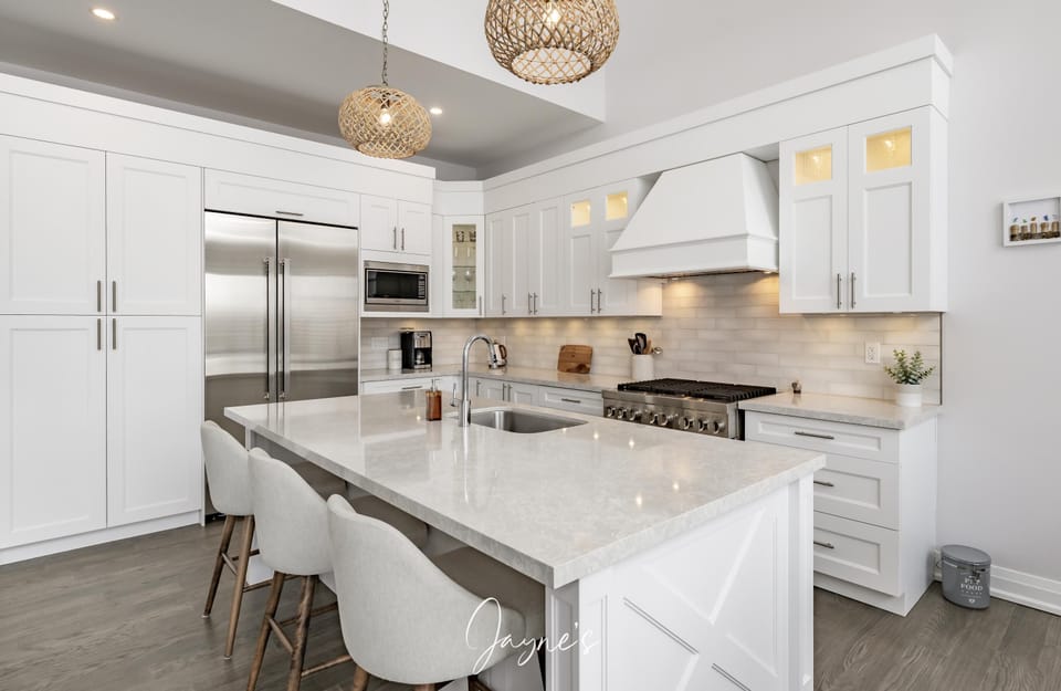 Kitchen &amp; Bar Seating