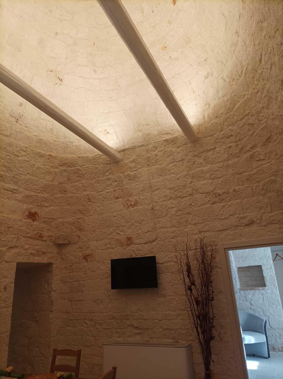 Deluxe Apartment, Garden View | Living area