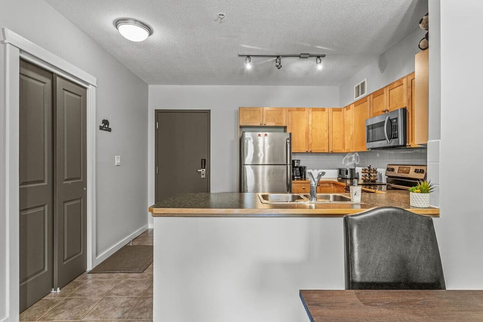 Full kitchen to prepare your favorite meals with your loved ones.