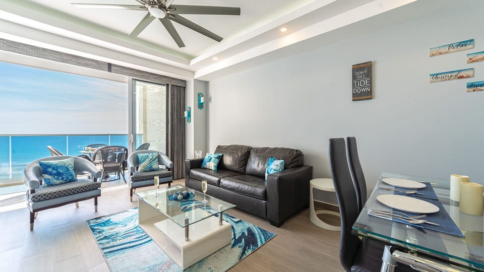 Open floor plan.