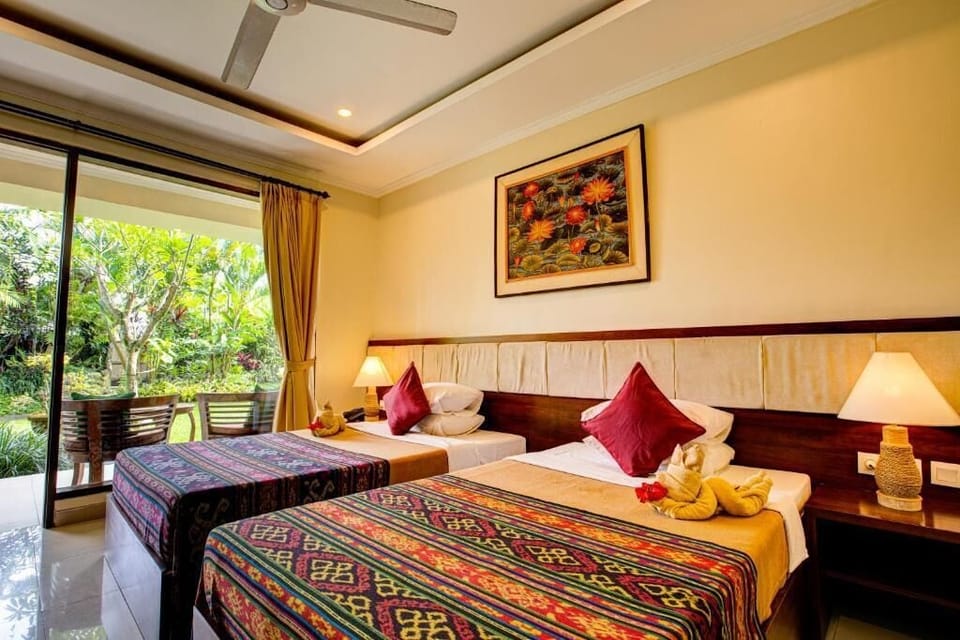 Deluxe Double or Twin Room, Garden View | In-room safe, free WiFi
