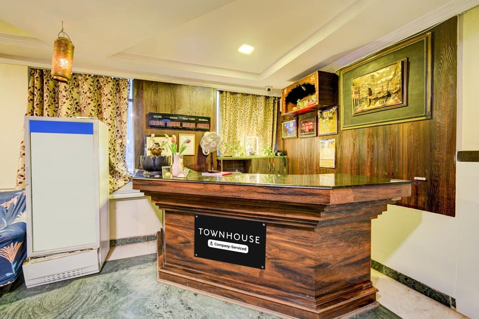 House | Reception