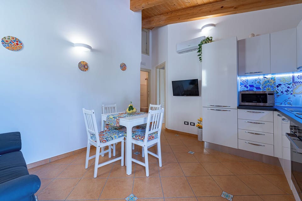 House, 2 Bedrooms, Air conditioning, Valley View | Interior