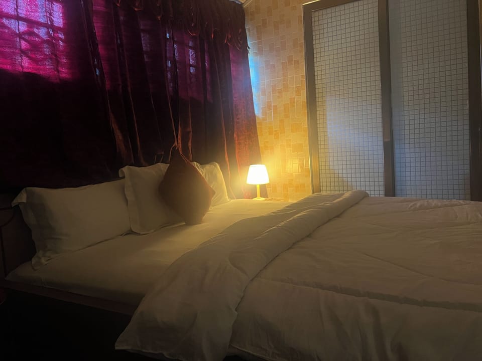 Comfort Room | WiFi (free)