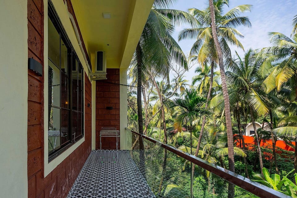 House | Property grounds