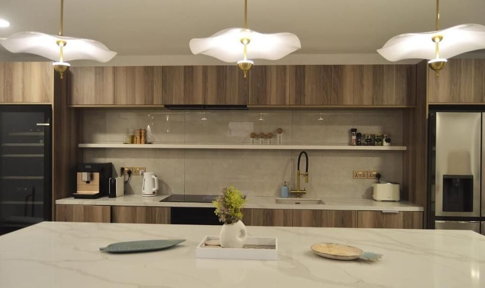 House, Balcony, Courtyard View | Private kitchen
