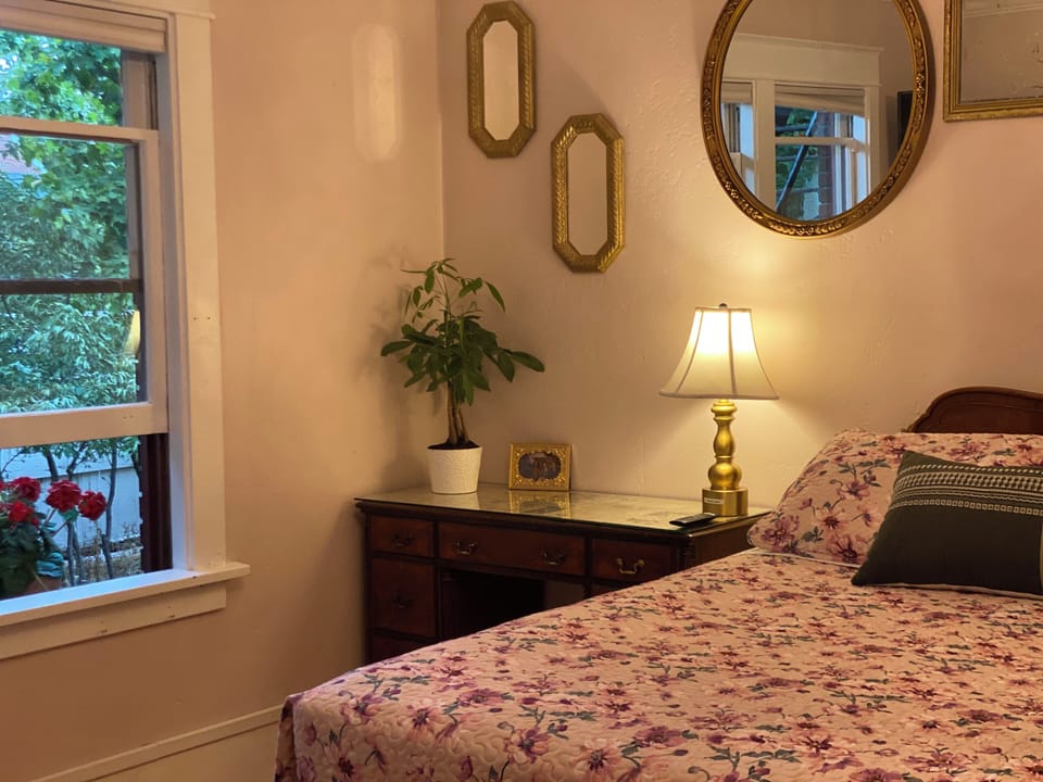 Arthur Pink Room Garden View