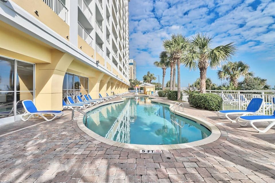 Outdoor oceanfront pool that is seasonally heated and just steps from the indoor pool area. Enjoy relaxing swims with refreshing ocean breezes and beautiful Atlantic views, perfect for sunny Myrtle Beach days or cooler coastal evenings.