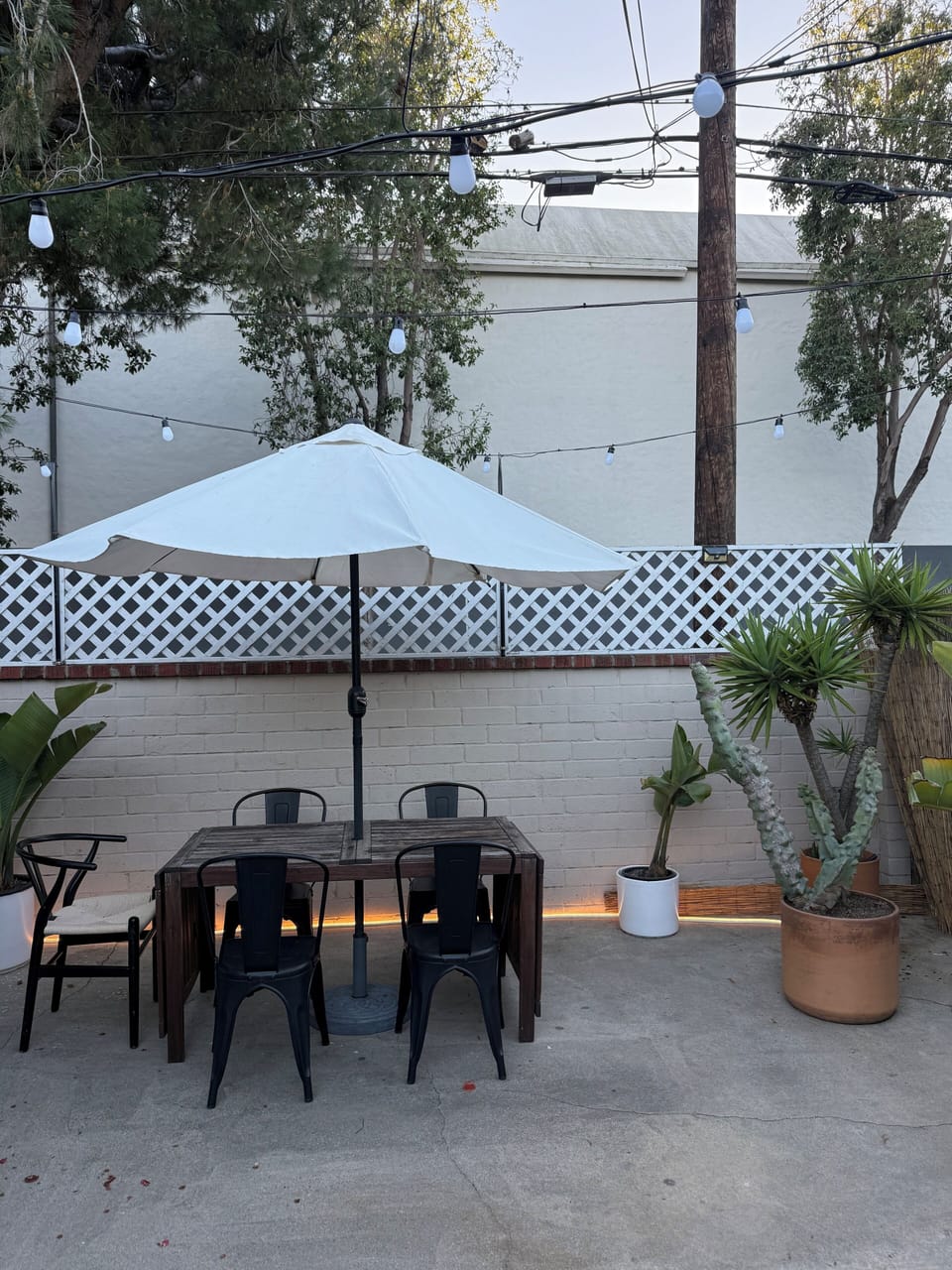 Outdoor dining