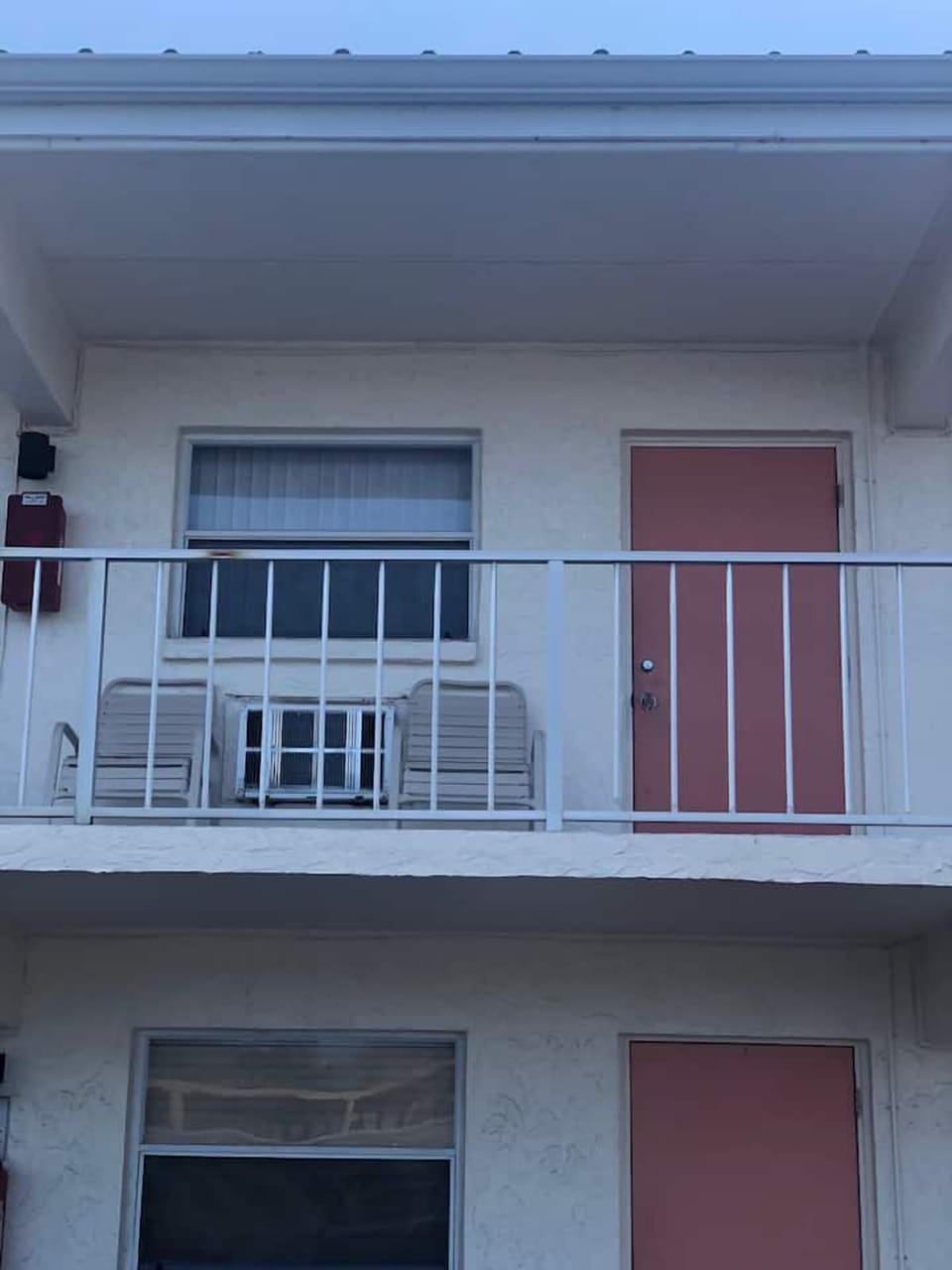 Venice Beach Studio – Pool & Private Shore (6601)