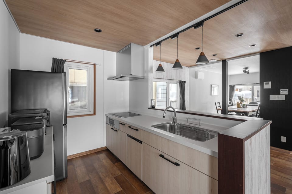 Apartment | Private kitchen | Fridge, microwave, stovetop, dishwasher
