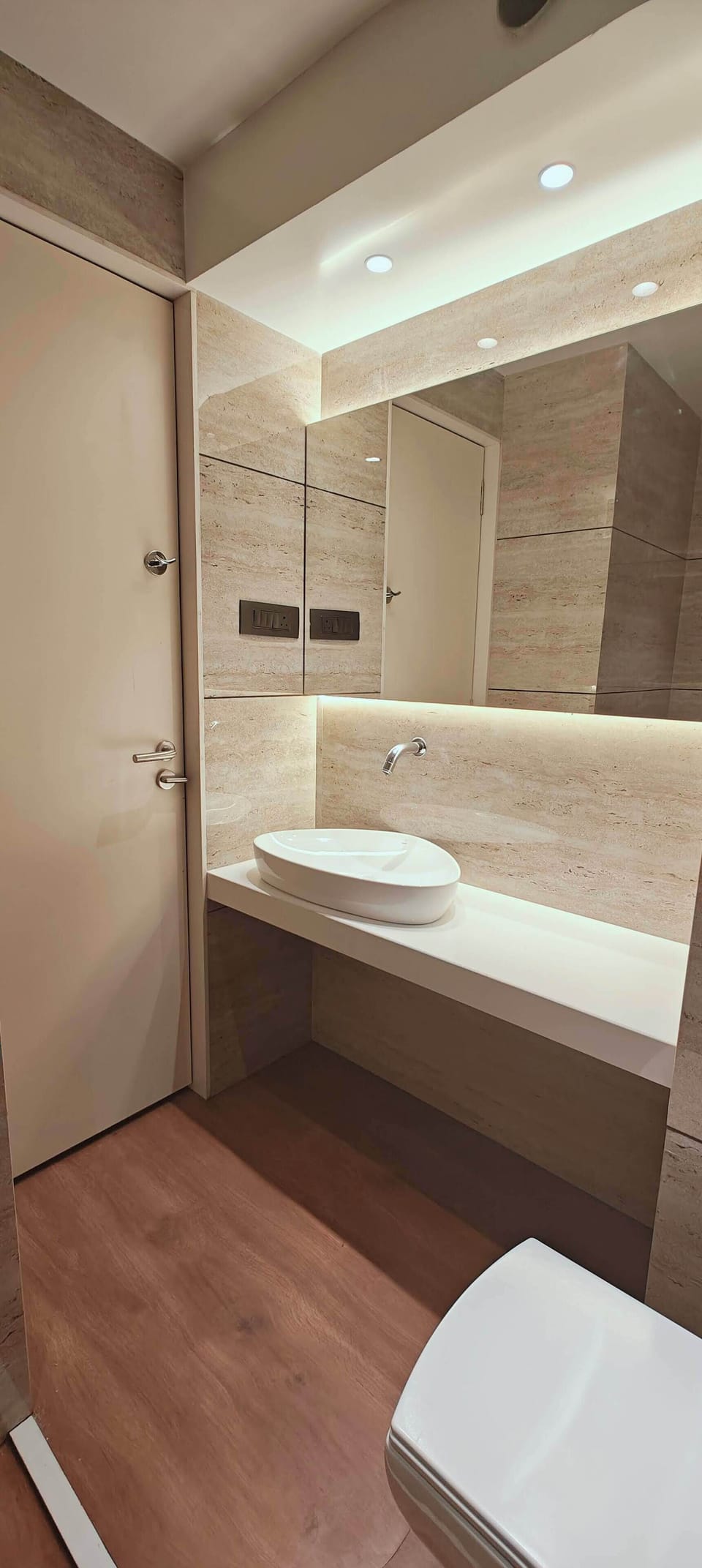 Exclusive Suite, Mountain View | Bathroom | Towels, shampoo, toilet paper