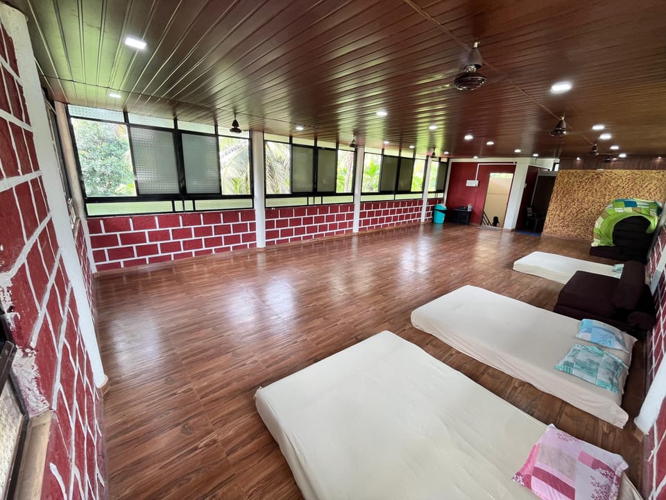 Classic Shared Dormitory, Garden View | Interior