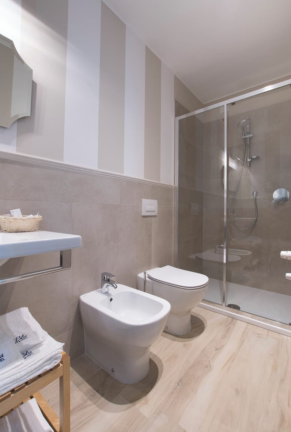 Shower, free toiletries, hair dryer, slippers
