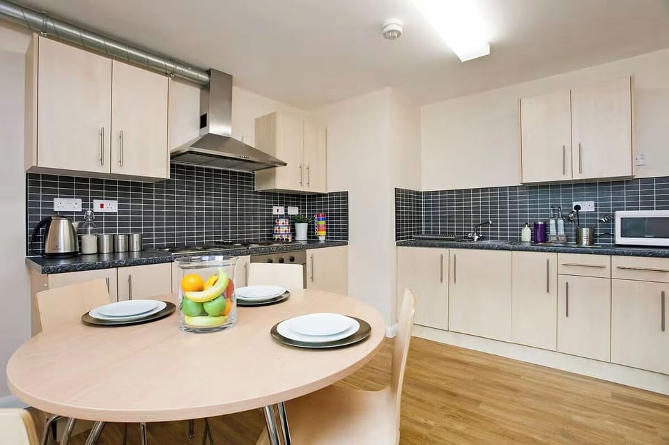 Single Room, Non Smoking, Shared Bathroom | Shared bathroom
